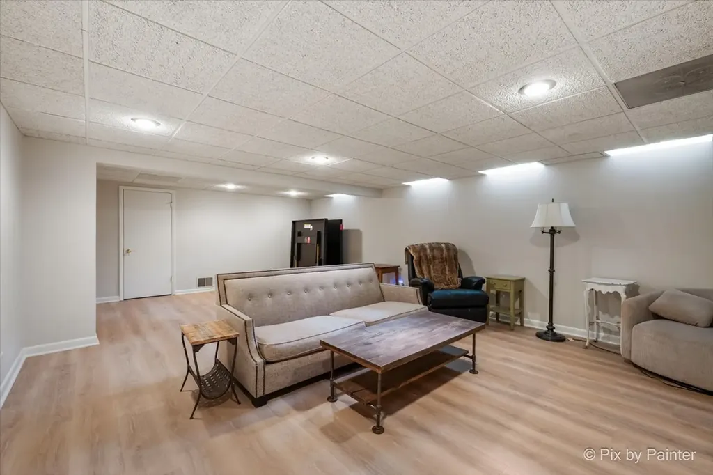 265 Mulford Lane Roselle IL 60172