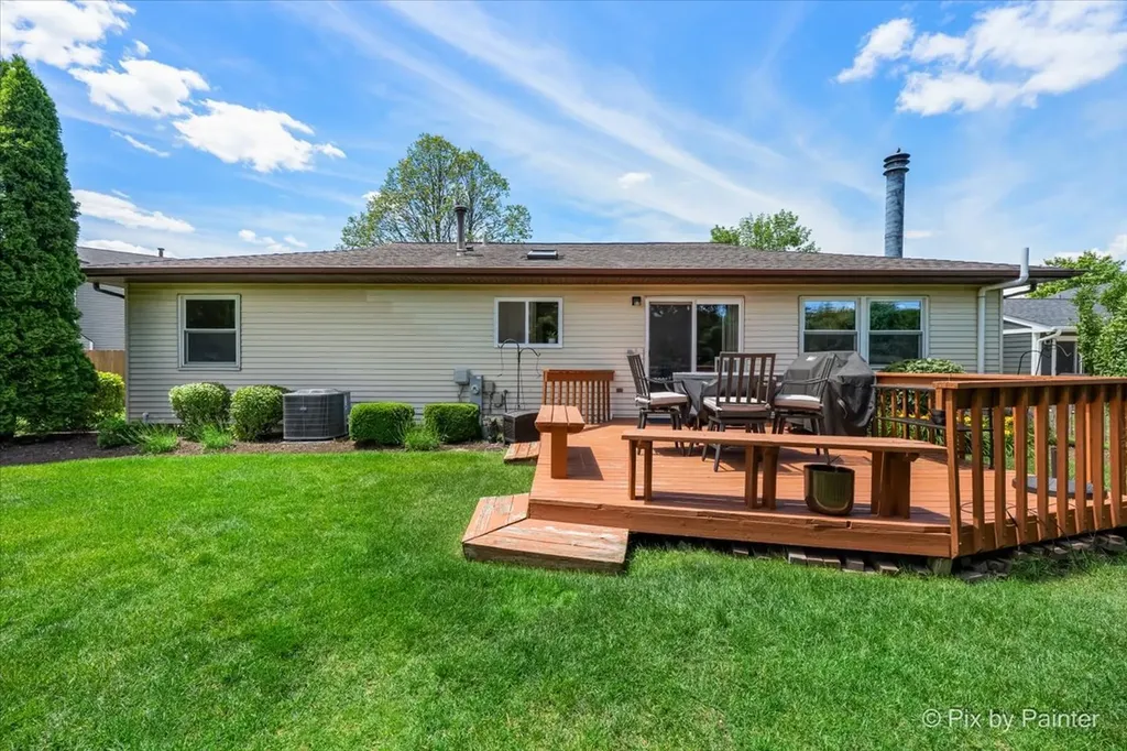 265 Mulford Lane Roselle IL 60172