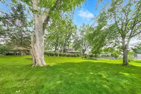 267 Panama Avenue Hampshire IL 60140