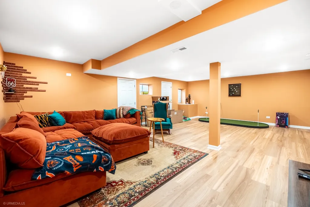 9207 Waterfall Glen Boulevard Darien IL 60561