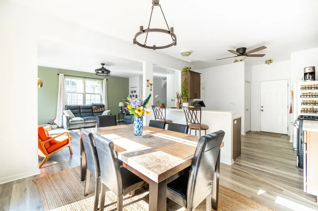 9207 Waterfall Glen Boulevard Darien IL 60561