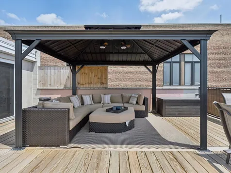 2117 West Rice Street Chicago IL 60622