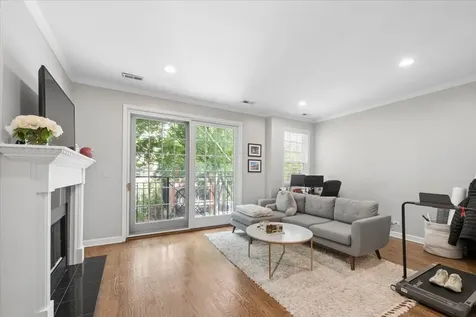 1508 North Hudson Avenue Chicago IL 60610