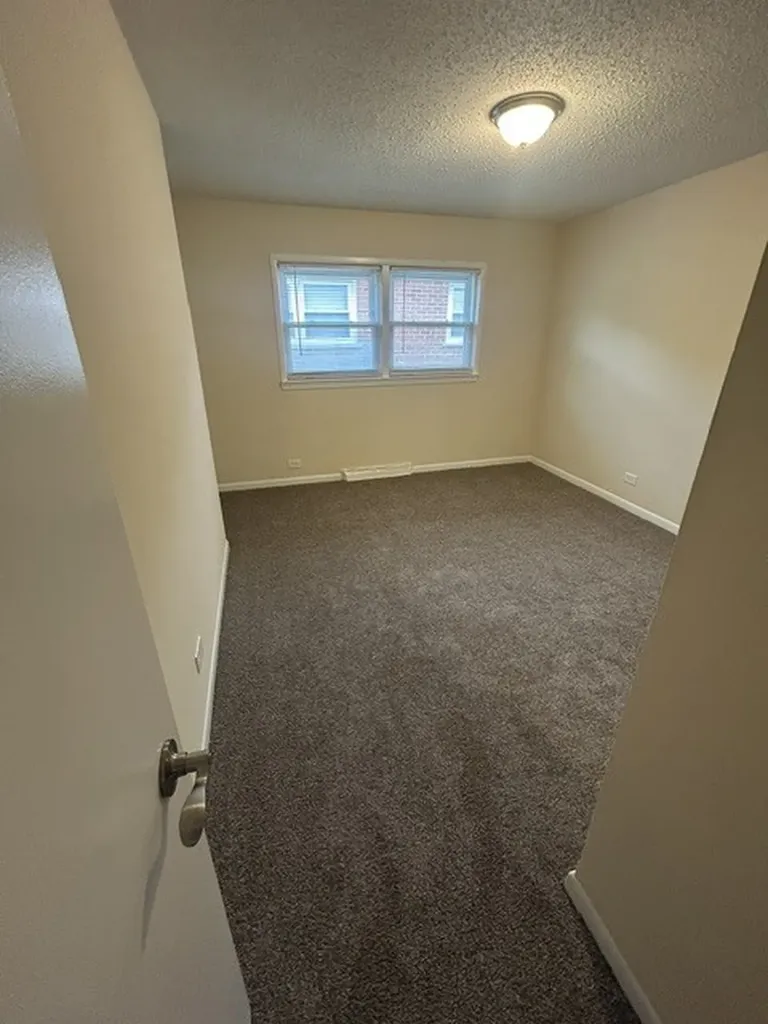 115 West Ash Street Lombard IL 60148