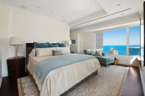 800 North Michigan Avenue Chicago IL 60611