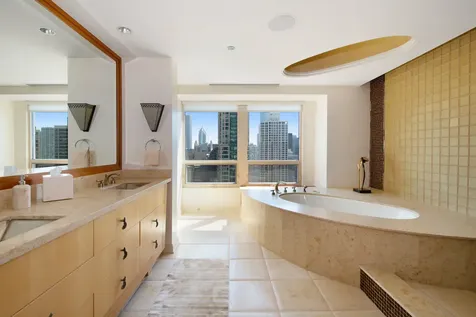 800 North Michigan Avenue Chicago IL 60611