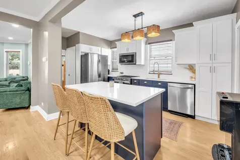 524 Highland Avenue Oak Park IL 60304