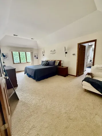 156 Elizabeth Court Wood Dale IL 60191