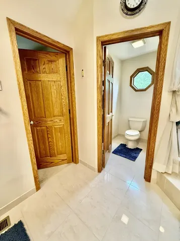 156 Elizabeth Court Wood Dale IL 60191