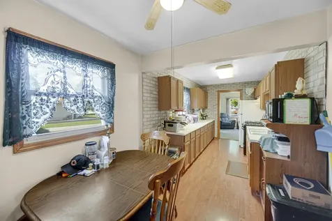 16914 Sayre Avenue Tinley Park IL 60477