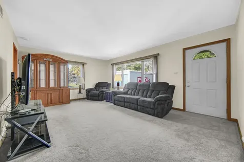 16914 Sayre Avenue Tinley Park IL 60477
