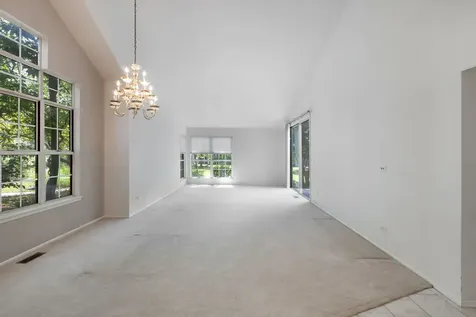 30W022 Juniper Court Warrenville IL 60555