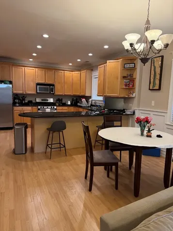 4335 North Ashland Avenue Chicago IL 60657