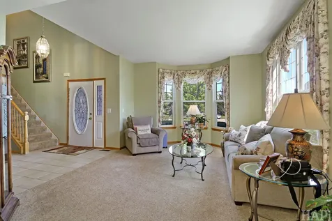 2001 Sparrow Circle Round Lake IL 60073