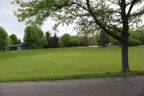 18610 Golfview Avenue Homewood IL 60430