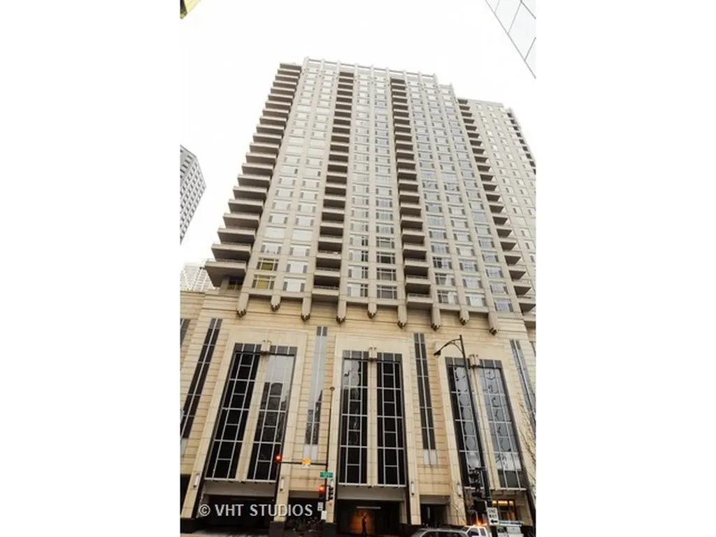 530 North Lake Shore Drive Chicago IL 60611