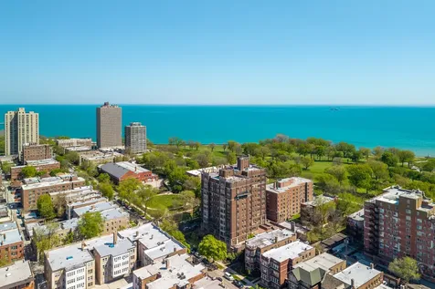 6901 South Oglesby Avenue Chicago IL 60649