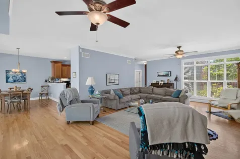 176 Partridge Lane Bartlett IL 60103