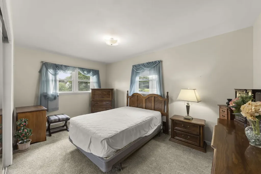 3S582 Behrs Circle Drive Warrenville IL 60555