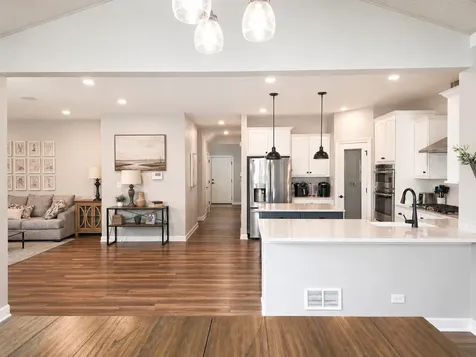 32000 Savannah Drive Lakemoor IL 60051