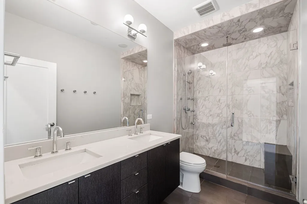 2544 West Warren Boulevard Chicago IL 60612