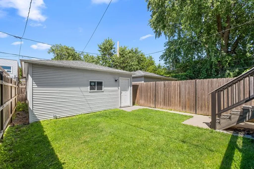 2544 West Warren Boulevard Chicago IL 60612