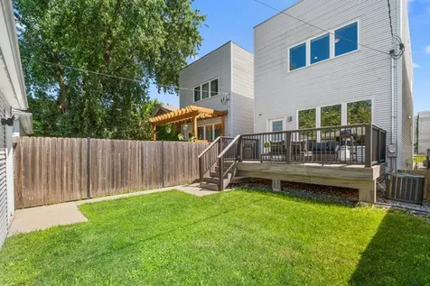 2544 West Warren Boulevard Chicago IL 60612