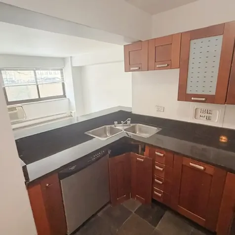 7337 South South Shore Drive Chicago IL 60649