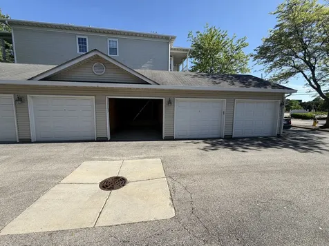 3299 Stratford Court Lake Bluff IL 60044