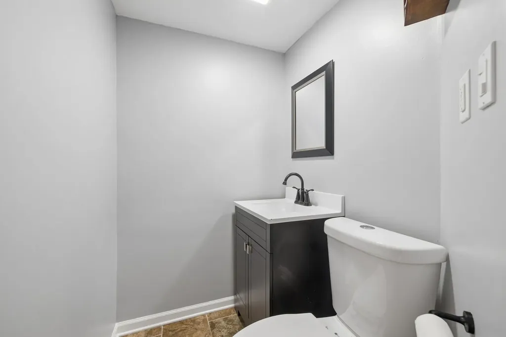 1323 Highland Avenue Lockport IL 60441