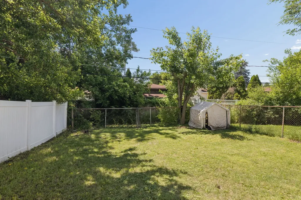 1323 Highland Avenue Lockport IL 60441