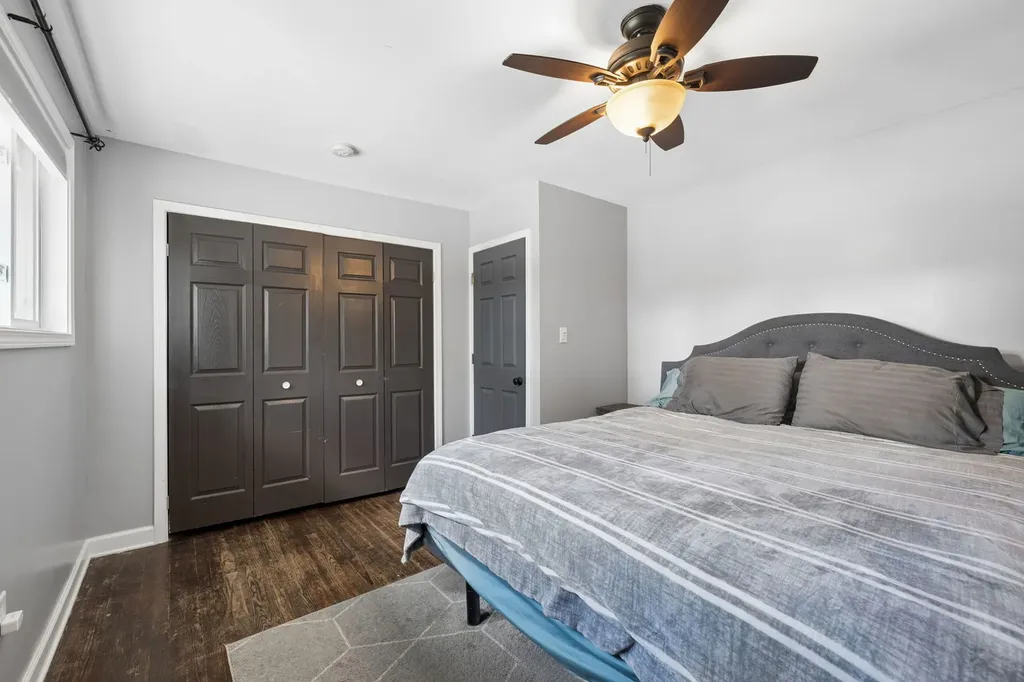 1323 Highland Avenue Lockport IL 60441