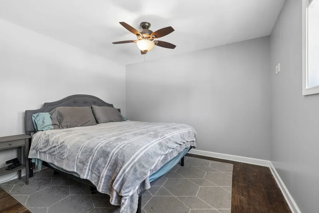 1323 Highland Avenue Lockport IL 60441