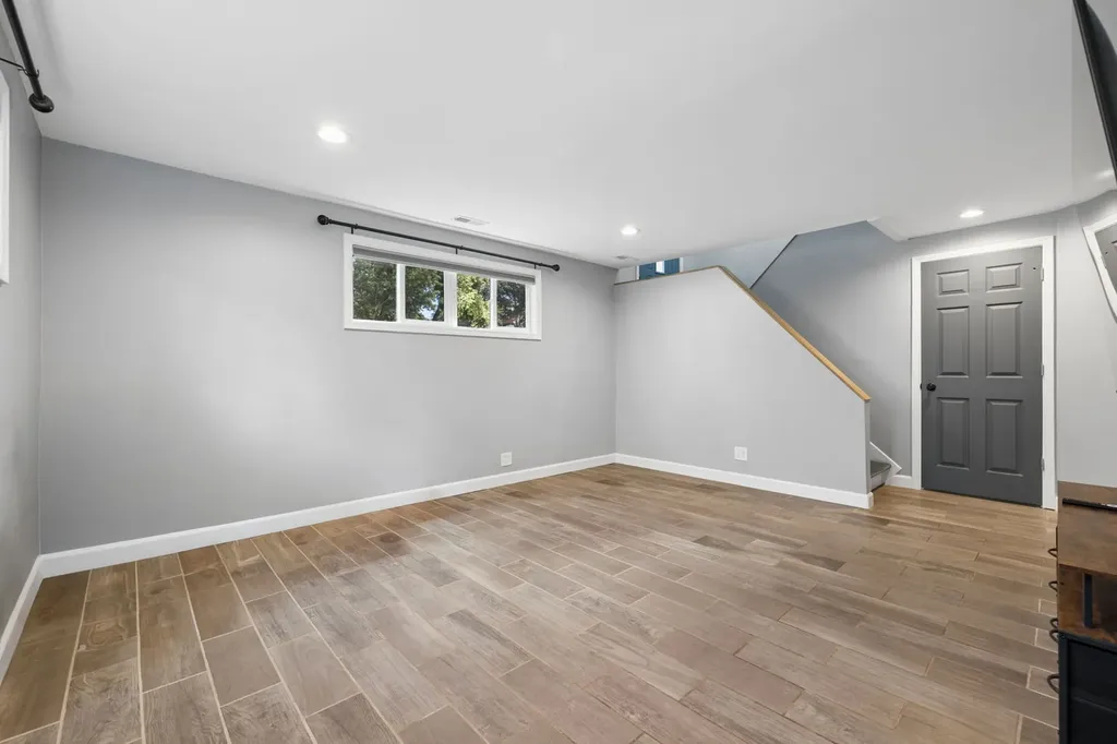 1323 Highland Avenue Lockport IL 60441
