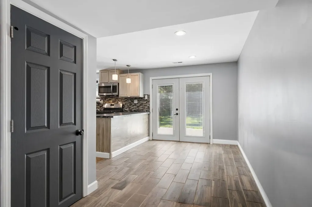 1323 Highland Avenue Lockport IL 60441