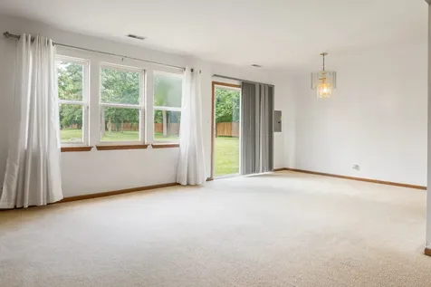 18 Forest Wood Lane Park Forest IL 60466