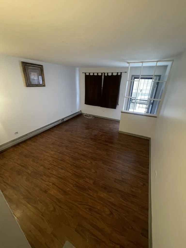 7208 South East End Avenue Chicago IL 60649