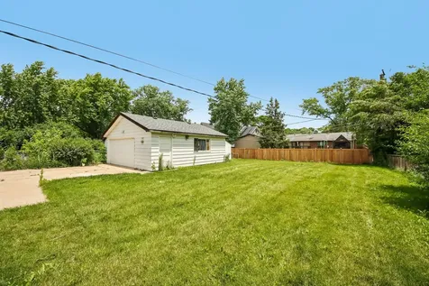 1425 North Wilke Road Arlington Heights IL 60004