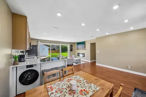 1425 North Wilke Road Arlington Heights IL 60004