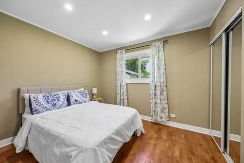 1425 North Wilke Road Arlington Heights IL 60004