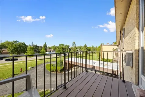 725 West Dempster Street Des Plaines IL 60016
