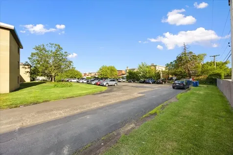 725 West Dempster Street Des Plaines IL 60016