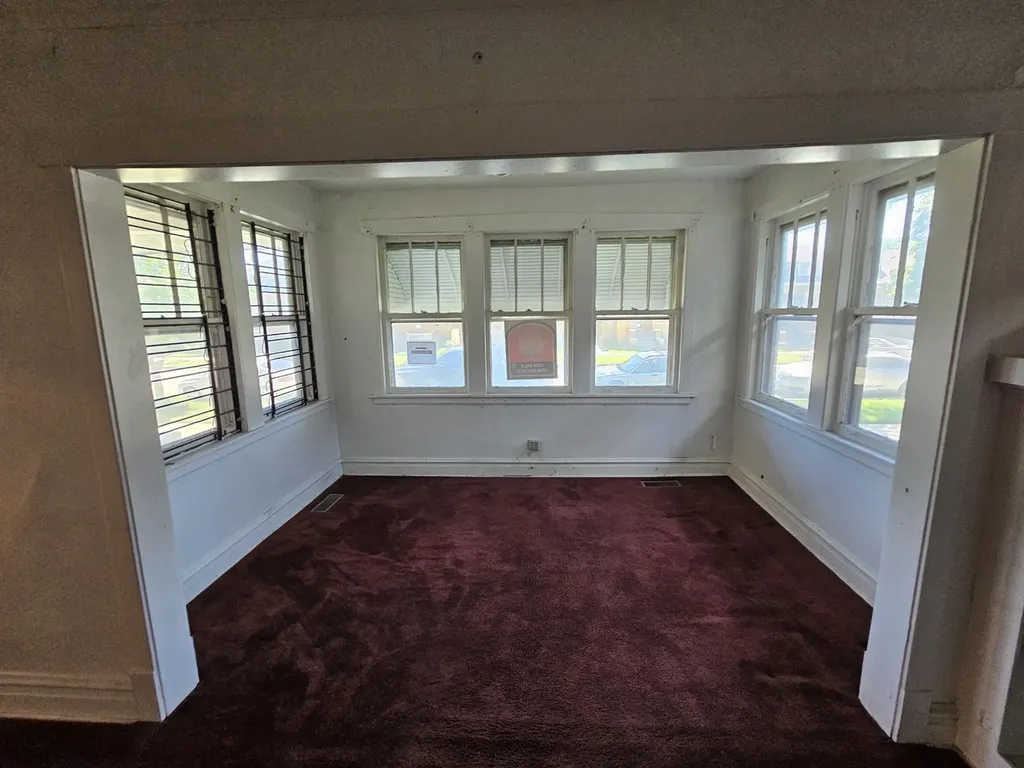 1448 North Menard Avenue Chicago IL 60651