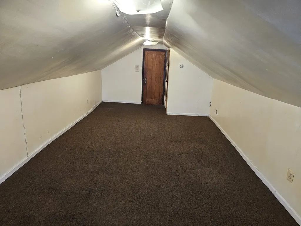 1448 North Menard Avenue Chicago IL 60651