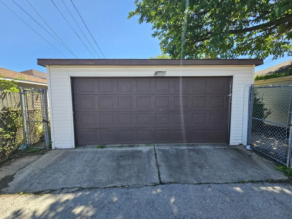 1448 North Menard Avenue Chicago IL 60651