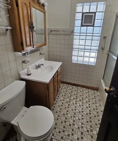 1448 North Menard Avenue Chicago IL 60651