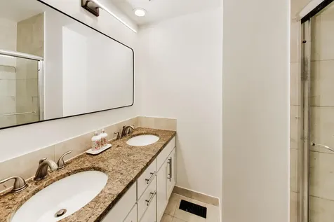 2555 West Moffat Street Chicago IL 60647
