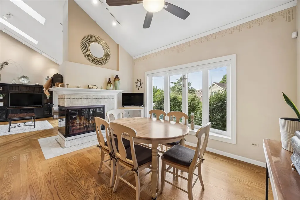 16814 Cardinal Drive Orland Park IL 60467