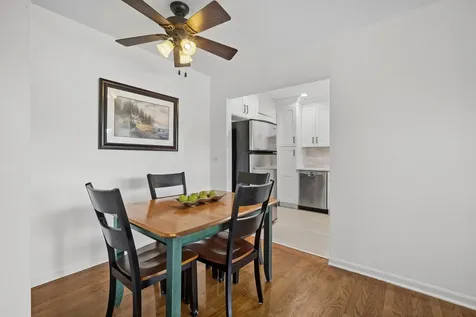 1777 Dewes Street Glenview IL 60025
