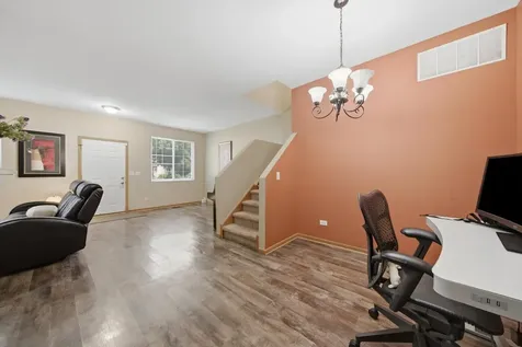 145 Azalea Circle Romeoville IL 60446